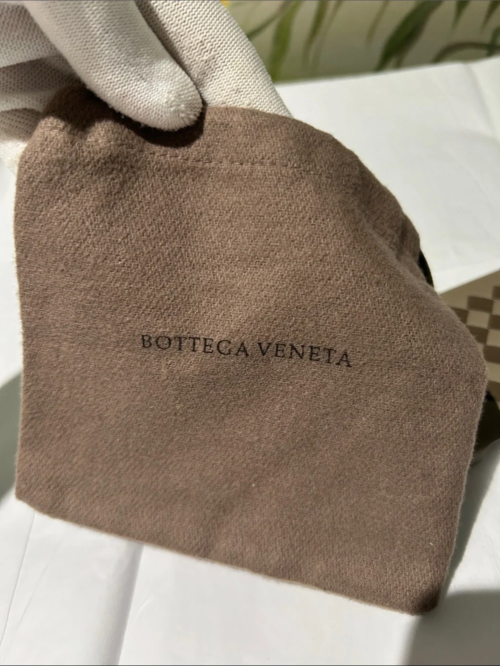 NEW Bottega Veneta Intrecciato Leather iPhone X/XS Taupe/Brown with Dust Bag